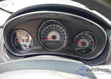 2013 Chrysler 200 Touring from USA, damaged, VIN 1C3CCBBB6DN726747